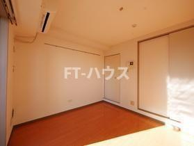 ベイステート安間の居間・リビング