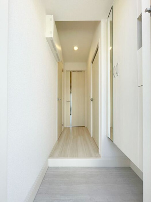 【玄関】 | ルリアン給田