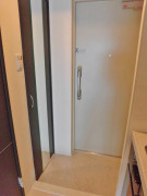 CALME高浜の玄関