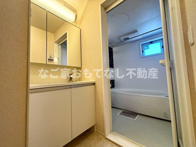 【洗面所】 | プリムヴェール | 写真は別号室