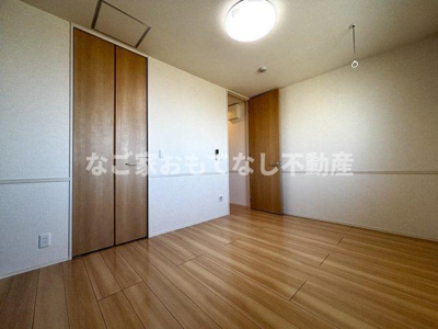 【内装】 | プリムヴェール | 写真は別号室