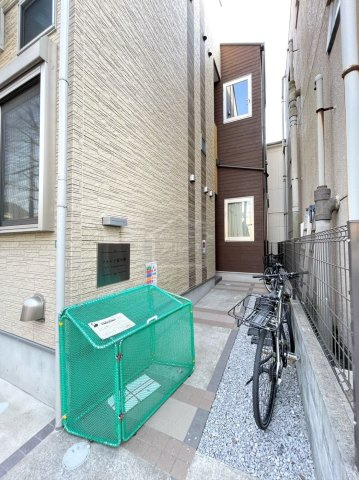 フォルテ東中野のエントランス