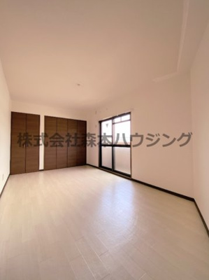 【洋室】 | 　シャトー東寝屋川 | ゆったりした洋室です