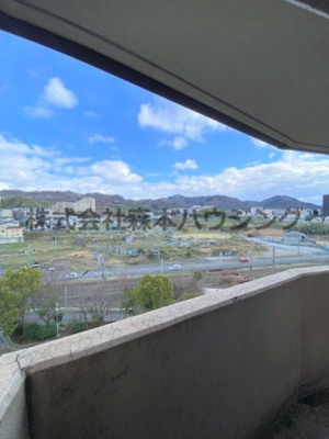 【展望】 | 　シャトー東寝屋川 | メインバルコニーからの眺望です