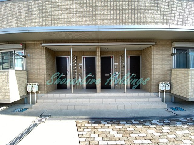 ディアベルジュ湘南台　参番館のエントランス|清潔感のあるエントランスです♪