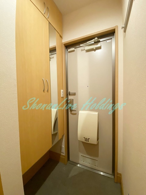 ディアベルジュ湘南台　参番館の玄関|お履き物が多い方にもおすすめ♪