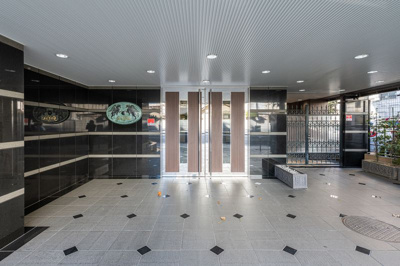 【エントランス】 | グリフィン横浜・桜木町駅前弐番館