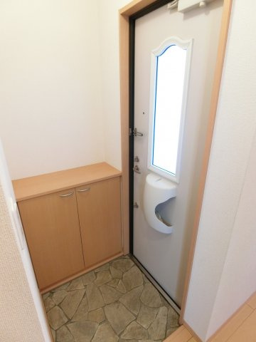 アウラ千里丘の玄関