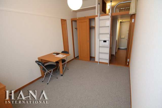 メゾンドウエストの寝室