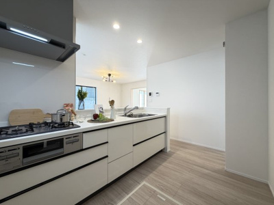 【ランドリースペース】 | 浦添市牧港（限定1棟） | ※同仕様写真です