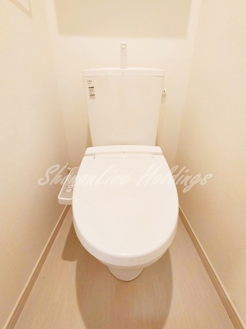 鎌倉市材木座３丁目のアパートのトイレ