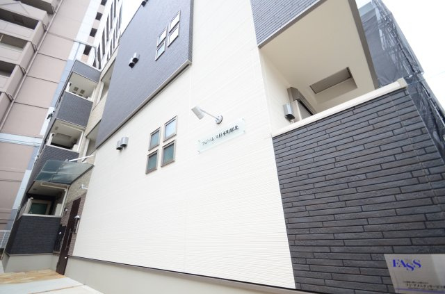 フジパレス杉本町駅北の外観|外観は落ち着いています