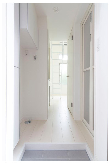 足立区千住寿町のアパートの玄関