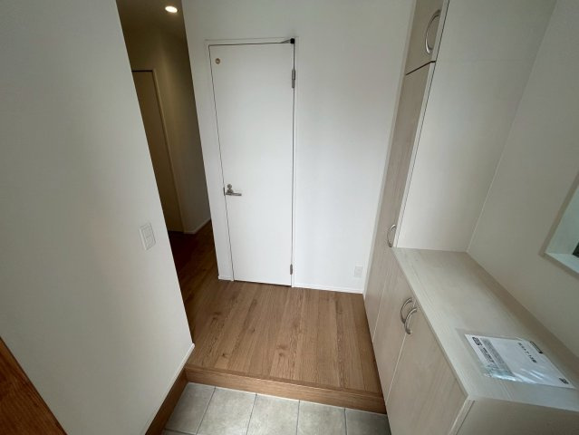 【玄関】 | 南区元三町1丁目9号棟　新築戸建て