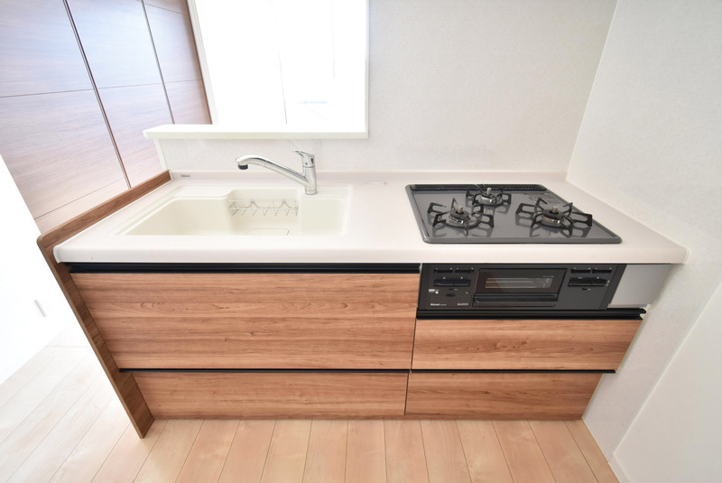 シオン壱番館【キャッシュバック対象物件】のキッチン|キッチンでお料理をお楽しみください