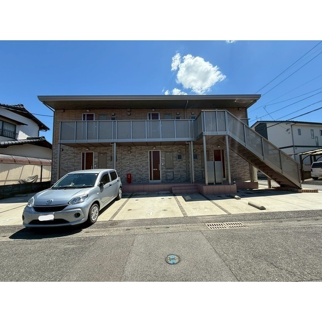 シオン壱番館【キャッシュバック対象物件】の駐車場