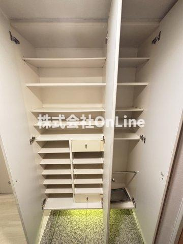 アーデン上本町の収納