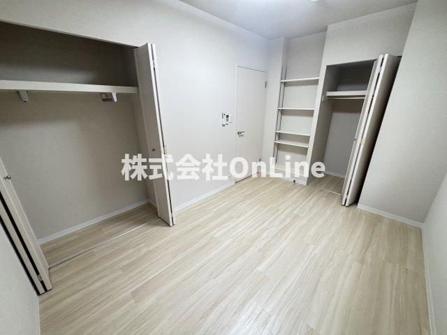 アーデン上本町の寝室