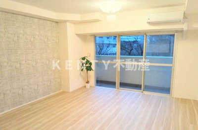 【居間・リビング】 | シティコート目黒２号棟 2 | 使いやすいリビングです