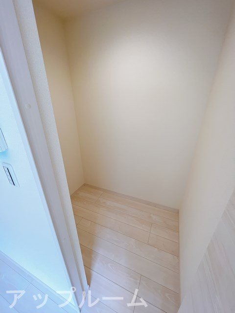 春日井市上条町１０丁目のアパートの収納