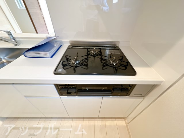 春日井市上条町１０丁目のアパートのキッチン