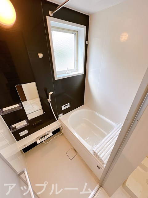 春日井市上条町１０丁目のアパートの浴室