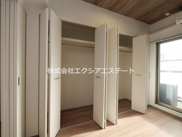 Broad阿倍野阪南町Residenceの収納