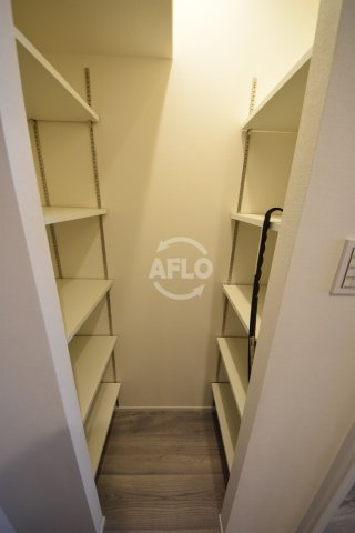 BRAVE松屋町の内装|BRAVE松屋町　シューズインクローゼット