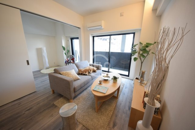 BRAVE松屋町の居間・リビング|BRAVE松屋町　リビング