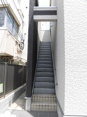 【エントランス】 | DHG彩