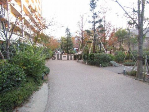 ミリカヒルズ1街区の周辺