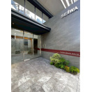 ガーデンクォーツ摂津正雀のエントランス