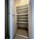 ガーデンクォーツ摂津正雀の収納