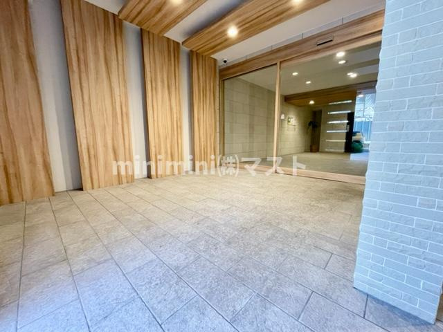 ACT　DOORS　天六のロビー