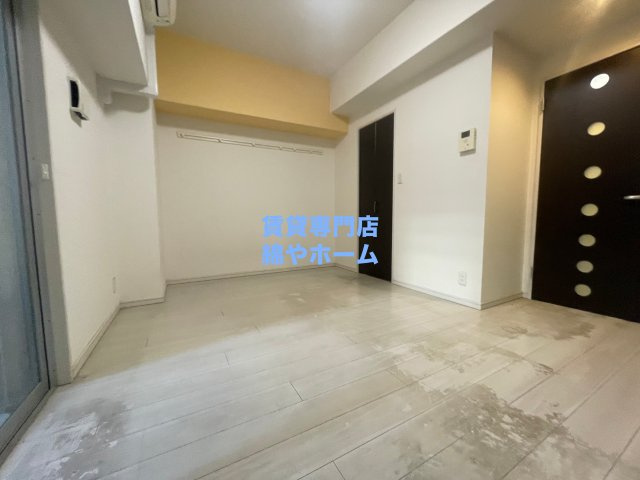 エグゼ難波南Ⅱの寝室|使い勝手のいい寝室です