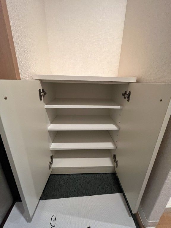 アーバンコンフォート堀江の玄関