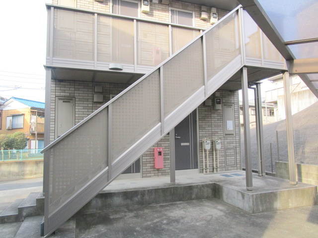 ヒルサイドCのエントランス|★エントランス★