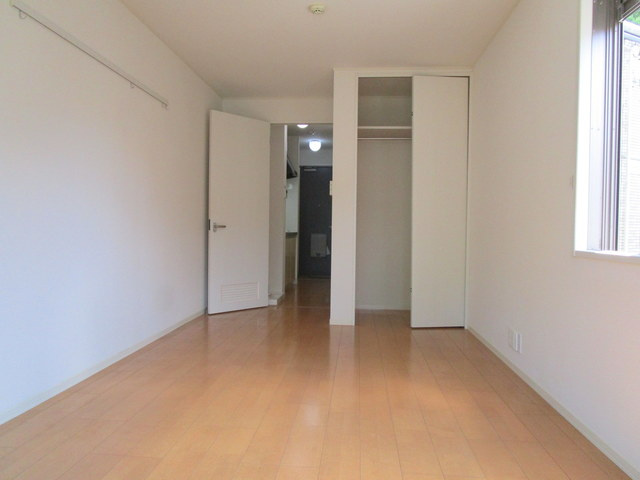 ヒルサイドCの居間・リビング|★洋室★