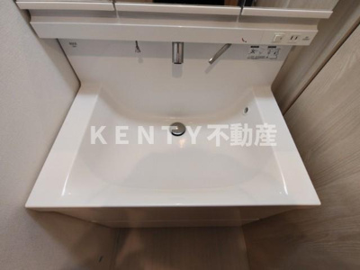 【洗面所】 | シルベーヌ池上 | 広い洗面スペース