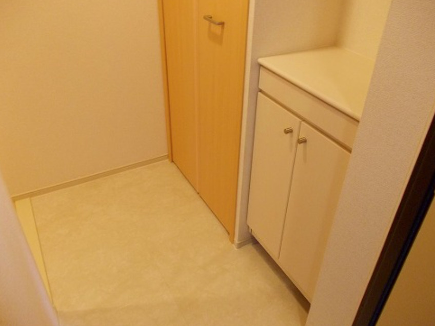 ファインコルソⅥの玄関