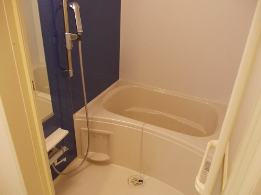 ファインコルソⅥの浴室