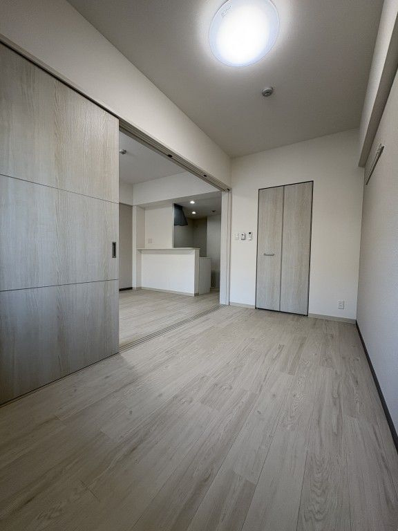 アストラルグラミ阿倍野の洋室