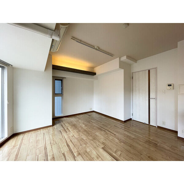 イーグル薬院参番館の内装