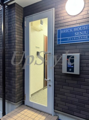 【エントランス】 | ブリックハウス千住