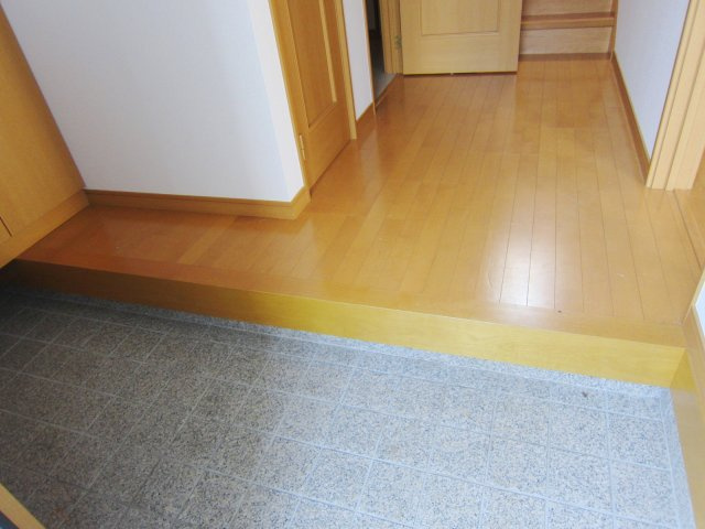 浦田貸家　3-8-7の玄関