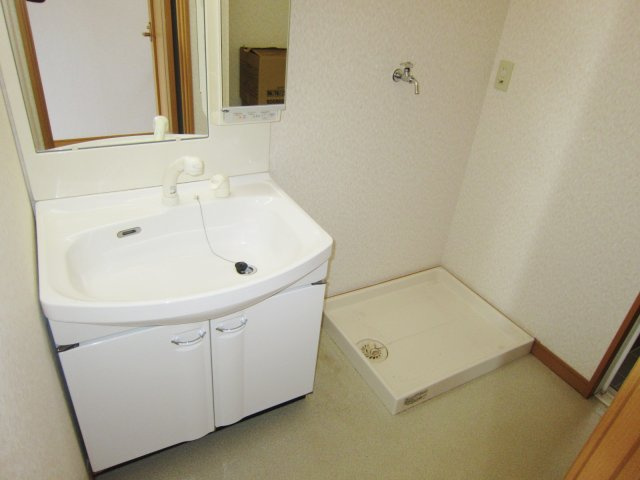 浦田貸家　3-8-7の洗面所