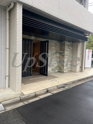 【エントランス】 | ハイズアヴァンセ王子神谷