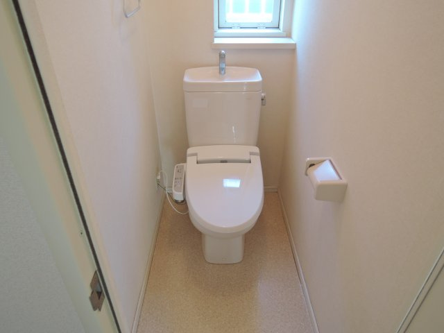 高槻市辻子１丁目のアパートのトイレ