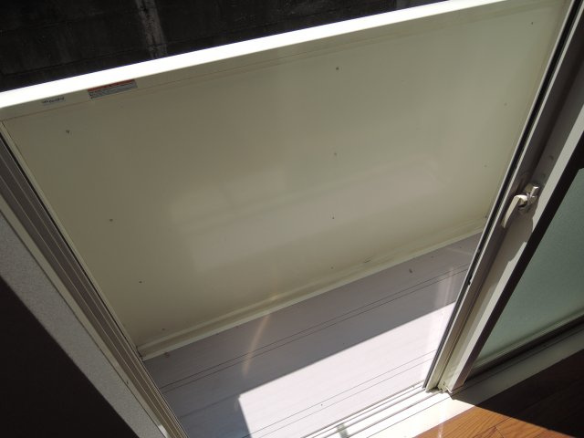 高槻市辻子１丁目のアパートのバルコニー