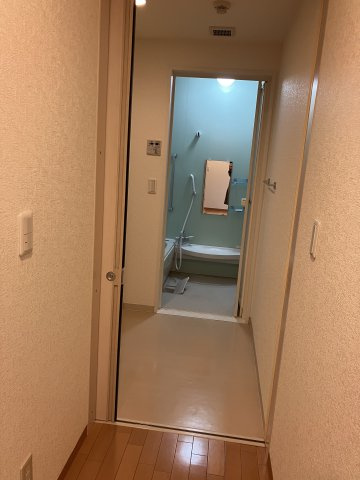 【玄関】